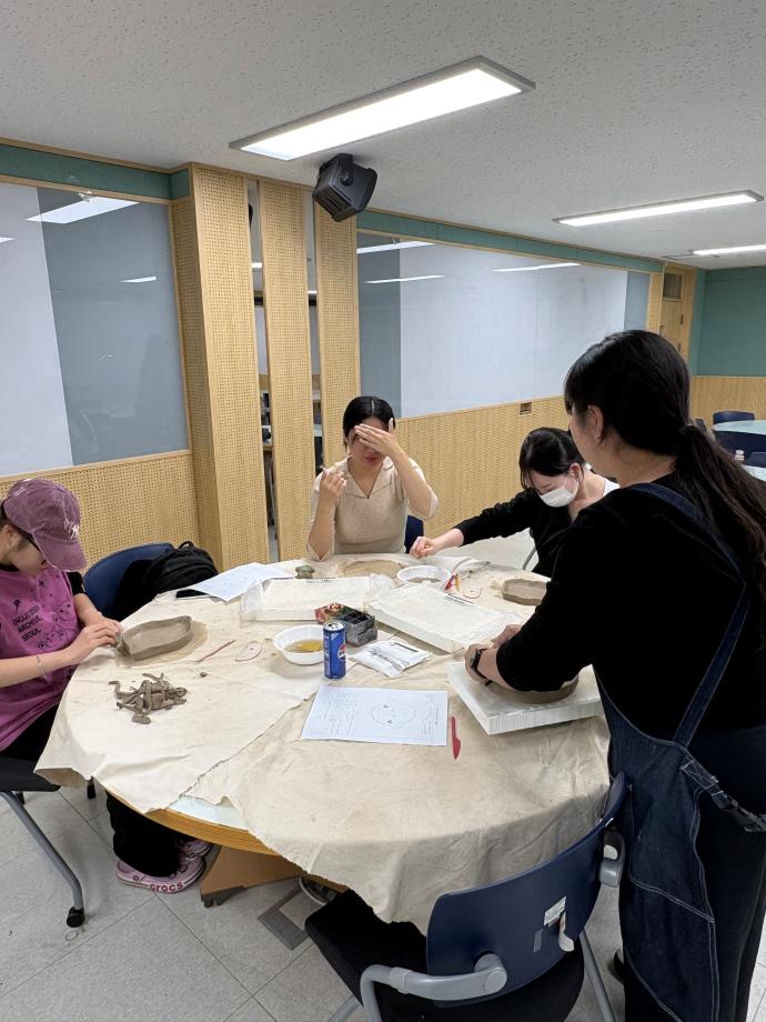 썸네일 사진
